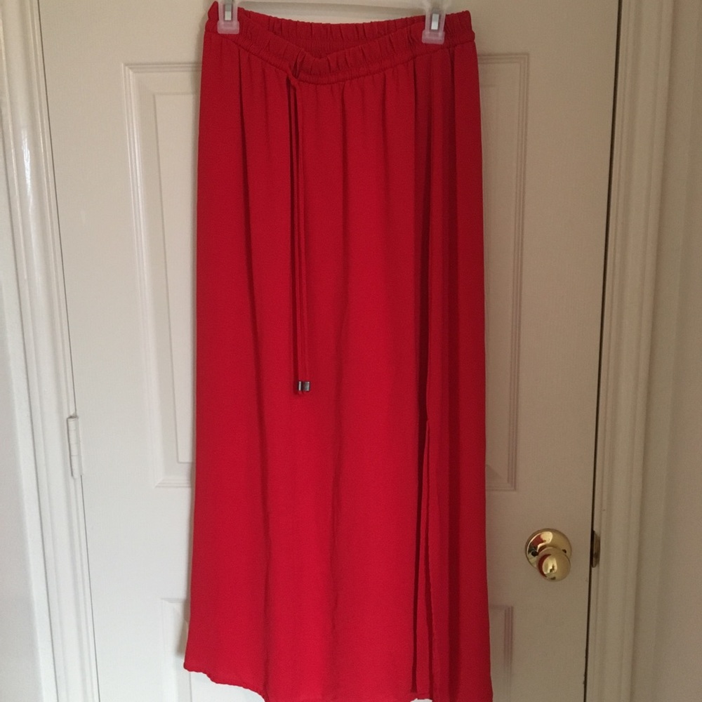 Red Maxi